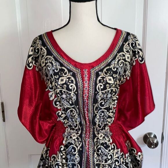 🔥3/$20🔥 HeartSoul satin printed peplum blouse size M - Picture 2 of 11